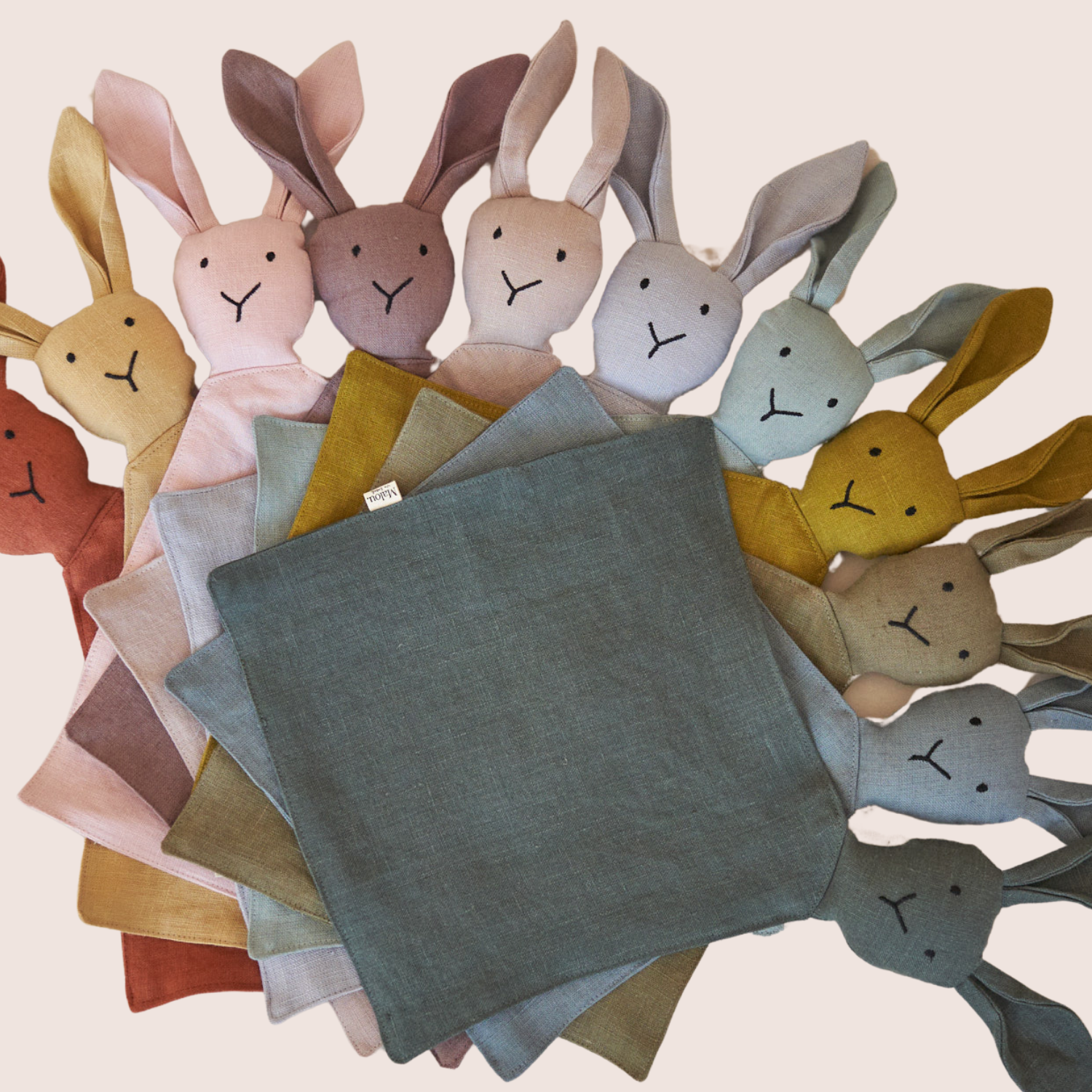 Schnuffelhasen aus Leinen